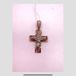 14Kt Crucifix Pendant With Cz’s