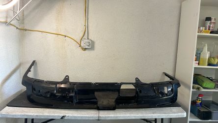 2022-2025 TOYOTA TUNDRA/ TOYOTA SEQUOIA REAR BUMPER LOWER BALANCE OEM