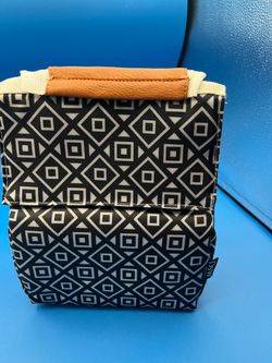 DSW Geometric lunch tote bag