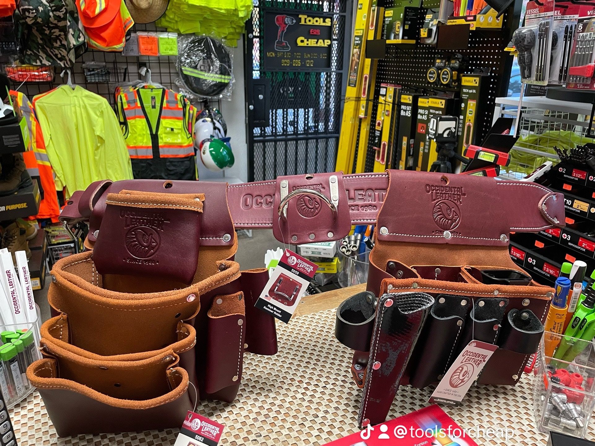 OCCIDENTAL LEATHER Commercial Drywall Tool Belt Setup. $399