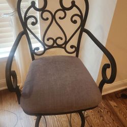 2 Swivel Bar Stool Chairs