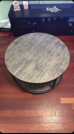 Stylish Round Coffee Table