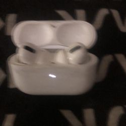 Apple AirPod Pros