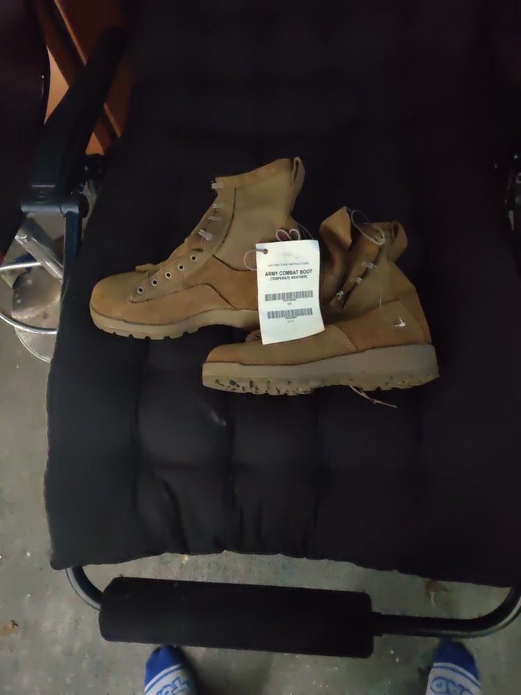 Military Issued Boots New Size 10