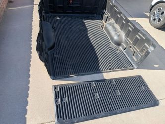 6.5' Toyota Tundra Drop in Bed Liner