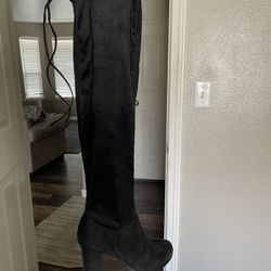 Women’s Black Size 8 Boots