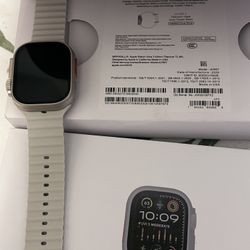 Appel Watch Ultra 2 & Grey Ocean Band 