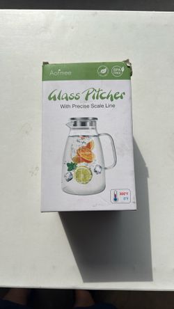 Glass Pitcher 68 Oz