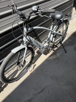 Electra townie electric bike like new