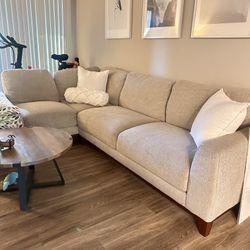 Living Spaces Cobblestone Grey Sectional 113’