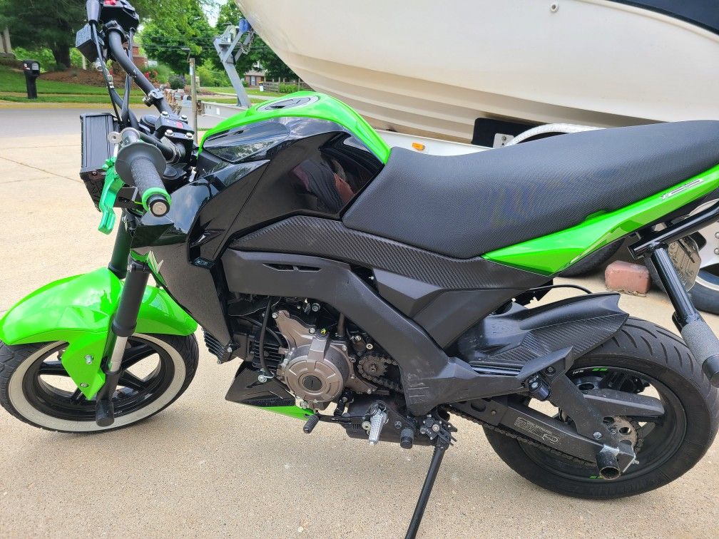 Photo 2018 kawasaki z125