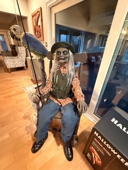Halloween animatronic swamp fisherman