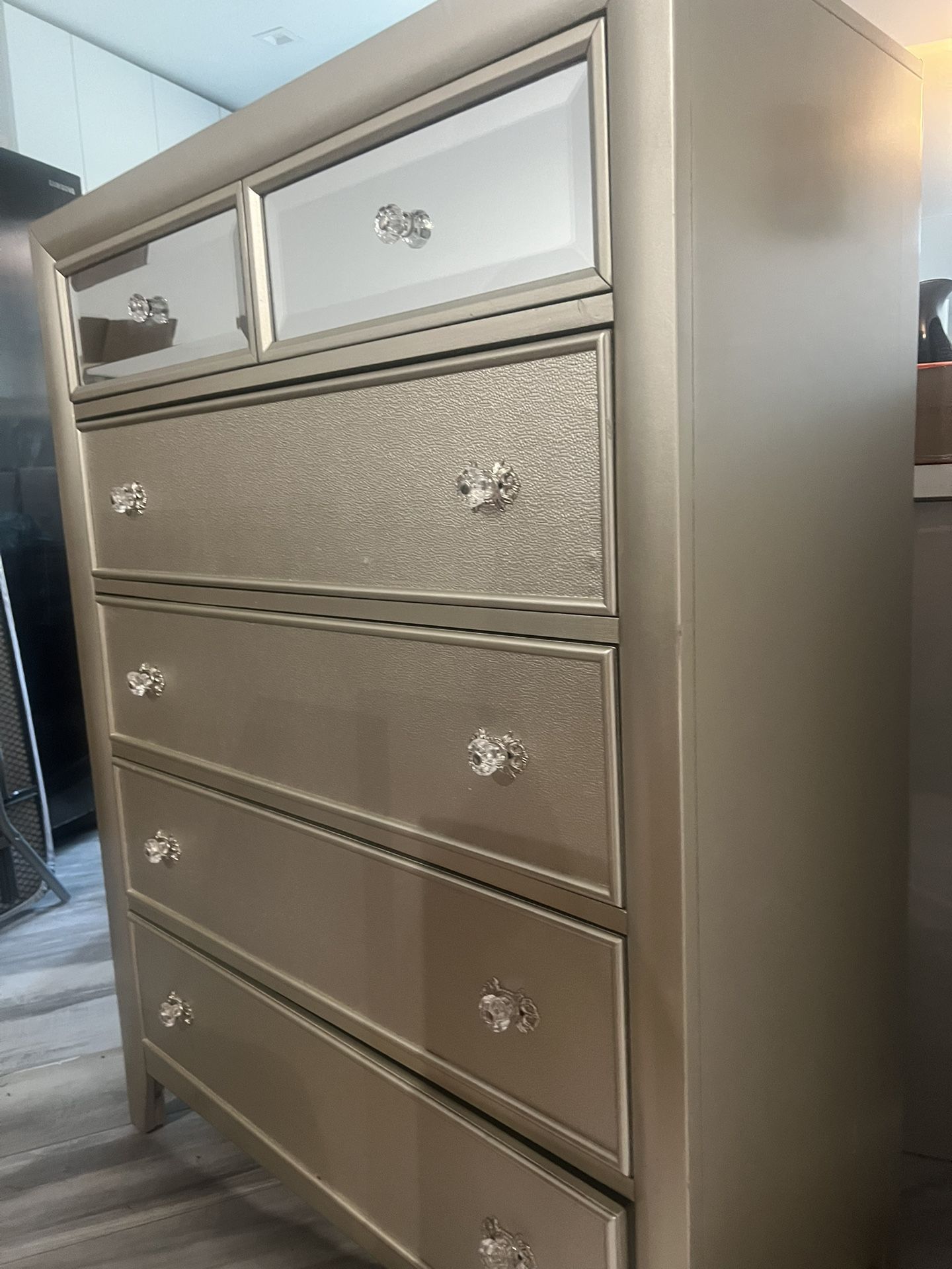 Dresser / With Top Mirrored DRAWER