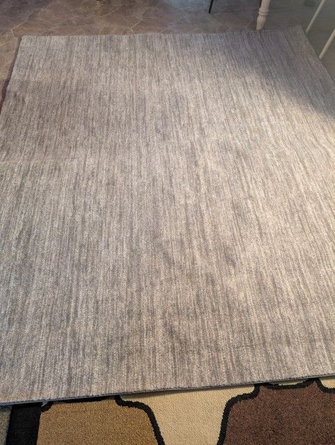 Grey Area Rug. New 
