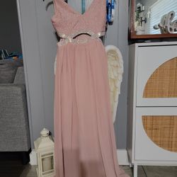 Beautiful Dress For Any Ocation Size Small 
