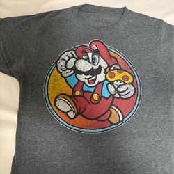 Super Mario T-shirt . Men’s small $5