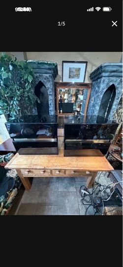 Antique made in Italy nightstands perfect drawers