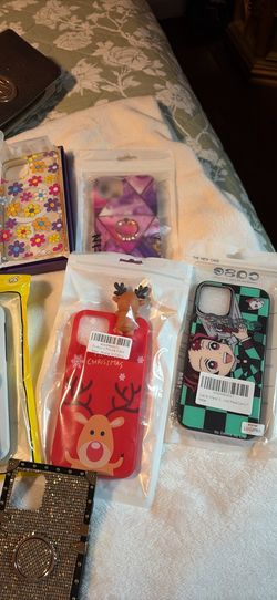 Bundle of IPhone 14 covers