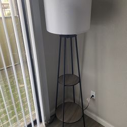 Modern Floor Lamp with Shelves – Minimalist / Industrial Style