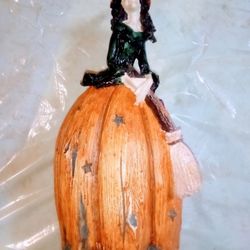 Halloween Witch Resin Statue w/ broom 10 3/4" Tall

