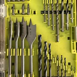 Ryobi A983102 Drill & Drive Kit 31 pieces w/ Case 