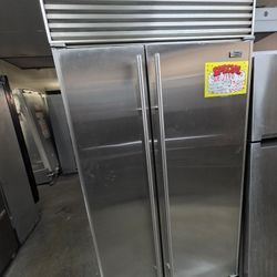 42" SUB ZERO BUILT IN STAINLESS STEEL REFRIGERATOR 