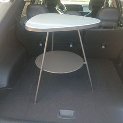 Small Table With Glass On Top