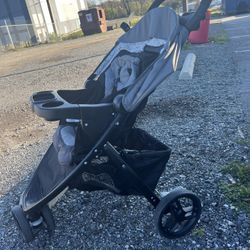 Baby stroller 