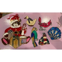 (#6) Unique Vintag e Christmas Ornaments  Lot Of 6