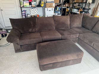 Sectional Sofa W/ Ottoman - Mor Furniture Great Condition