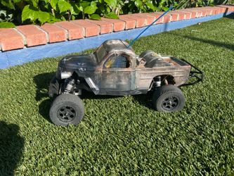 Traxxas Slash - custom weathered body