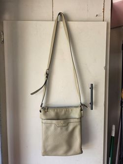 Ladies taupe color crossbody/ shoulder bag