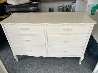 Western Michigan 85 year old dresser
