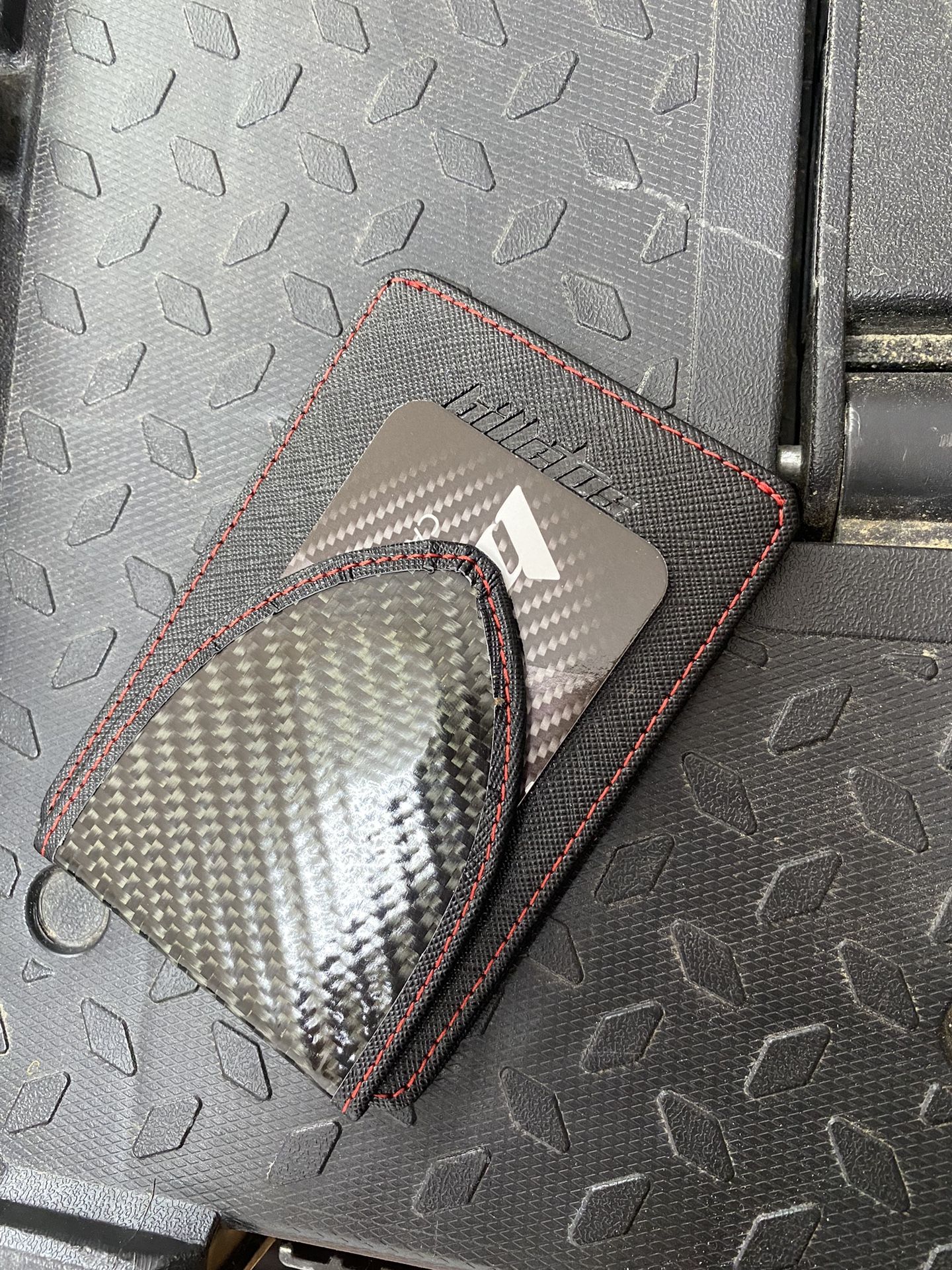 Carbon Fiber Minamalist Money Clip Card Wallet - RFID Blocking