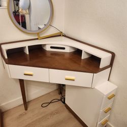 deizel  vanity