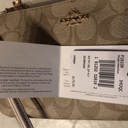 Coach - iPhone Wallet / Handbag / Clutch - authentic *brand new* never used with tags