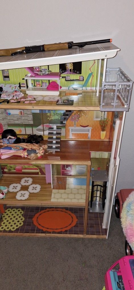 Girls Playhouse