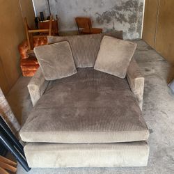 Crate And Barrel Oversized Lounge Chair 
