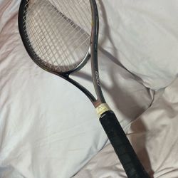 Hard Tennis Racket Head 660 Accurace 4 3/8” USED