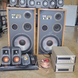 Speakers, CD Player and stereo, blu ray player w/ remote. Free wire! bundle.