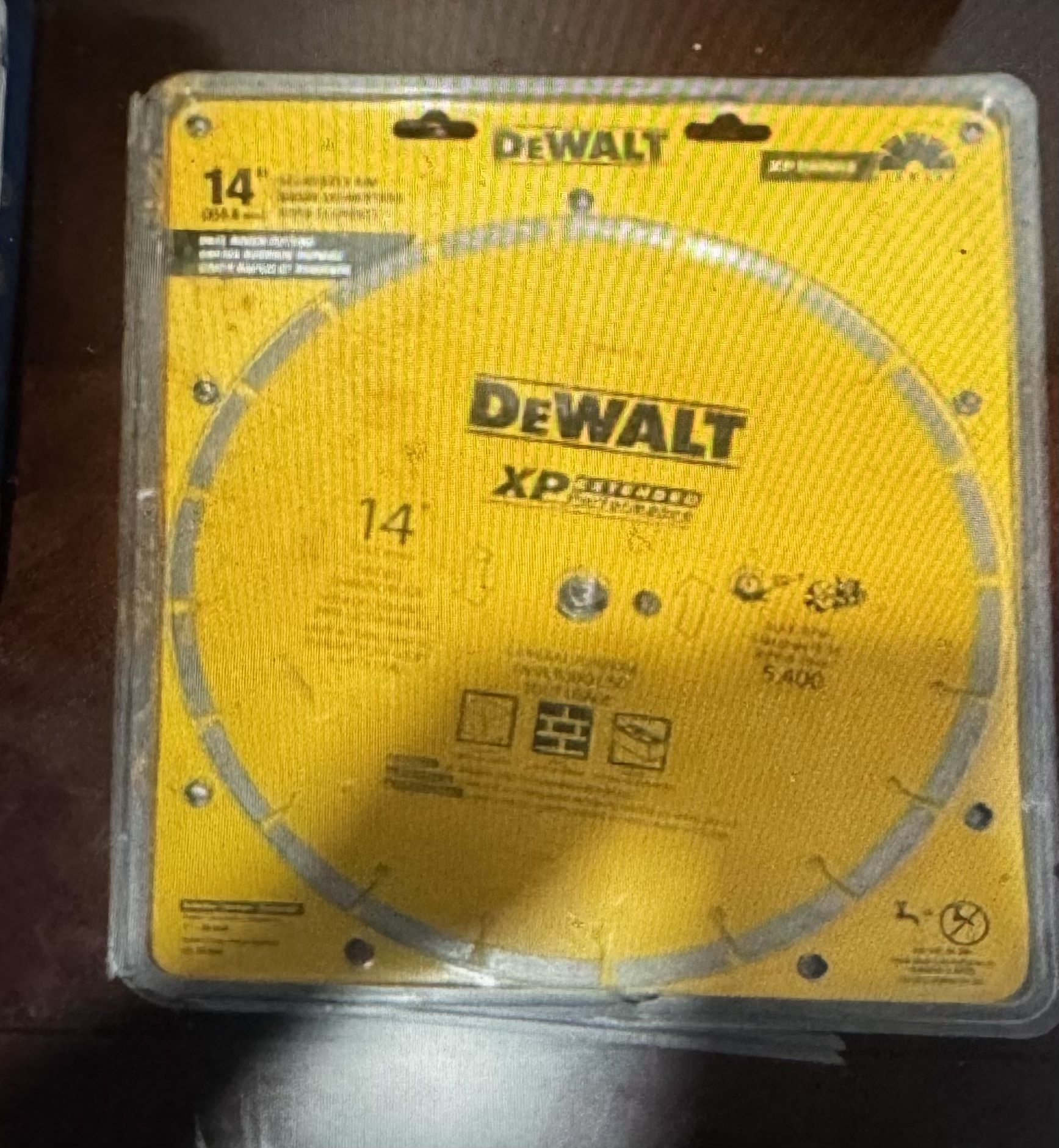 DeWALT 14" Wet & Dry Cut Diamond Saw Blade General Purpose 5,400 Max RPM NEW