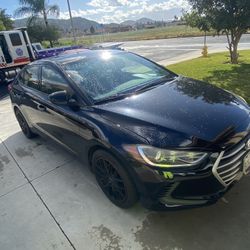 2017 Hyundai Elantra 