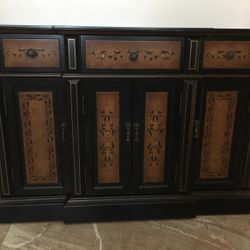 Accent Cabinet