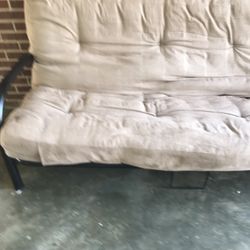 2 Full Size Futon