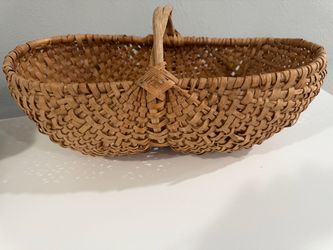 Vintage Primitive Woven Splint Buttocks Basket - Rustic Farmhouse Decor