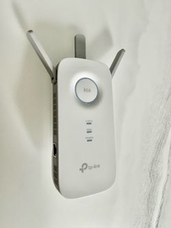 TP-Link AC1900 WiFi Range Extender RE550