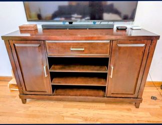 TV Entertainment Table