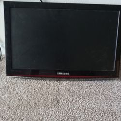 Samsung T190 19" Widescreen LCD Computer Display (Rose Black)