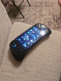 Retroid Pocket 6, Stick-Top Model, 12GB RAM w/256GB SD + Official Grip