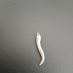 ITALIAN HORN PENDANT 